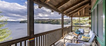 5 beds 4 bath cottage on Lake Rosseau