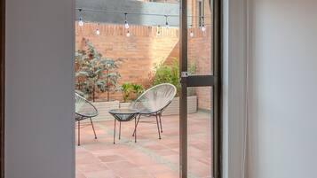 3 habitaciones, cortinas blackout, wifi gratis y ropa de cama