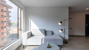 Departamento, 3 habitaciones | Área de sala de estar