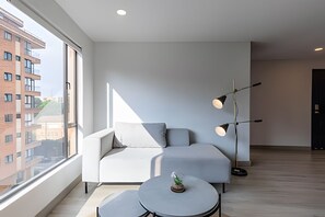 Departamento, 3 habitaciones | Área de sala de estar