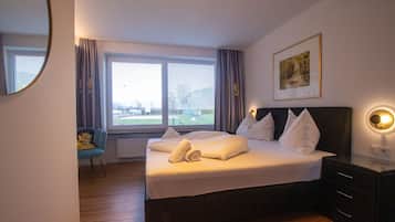 2 Schlafzimmer, BĂŒgeleisen/BĂŒgelbrett, kostenloses WLAN, BettwĂ€sche