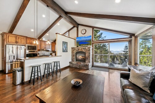 Top of Kingsbury View Home 7BR,4BA,Spa, 5 To Ski