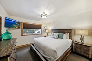 7 slaapkamers, een strijkplank/strijkijzer, gratis wifi, beddengoed