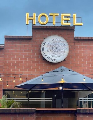 Terrace/patio - MANDALA HOTEL BOTERO (Medellín)