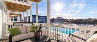 Sanibel Seas 4BR 3.5BA Townhome w/pool