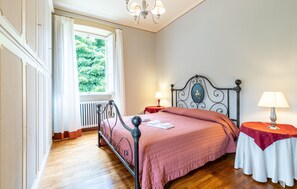 7 habitaciones, cuna de viaje y wifi gratis 