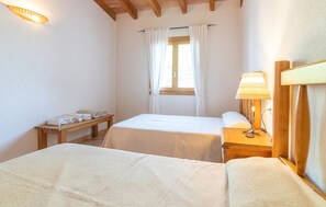 3 chambres, accĂšs au Wi-Fi (inclus), literie fournie
