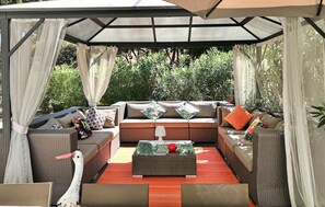 Terrace/patio - Pet friendly home in CAVAILLON (CAVAILLON)