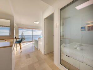 2 bedrooms, iron/ironing board, travel crib, WiFi