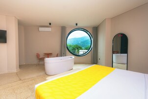 Bañera de hidromasaje privada