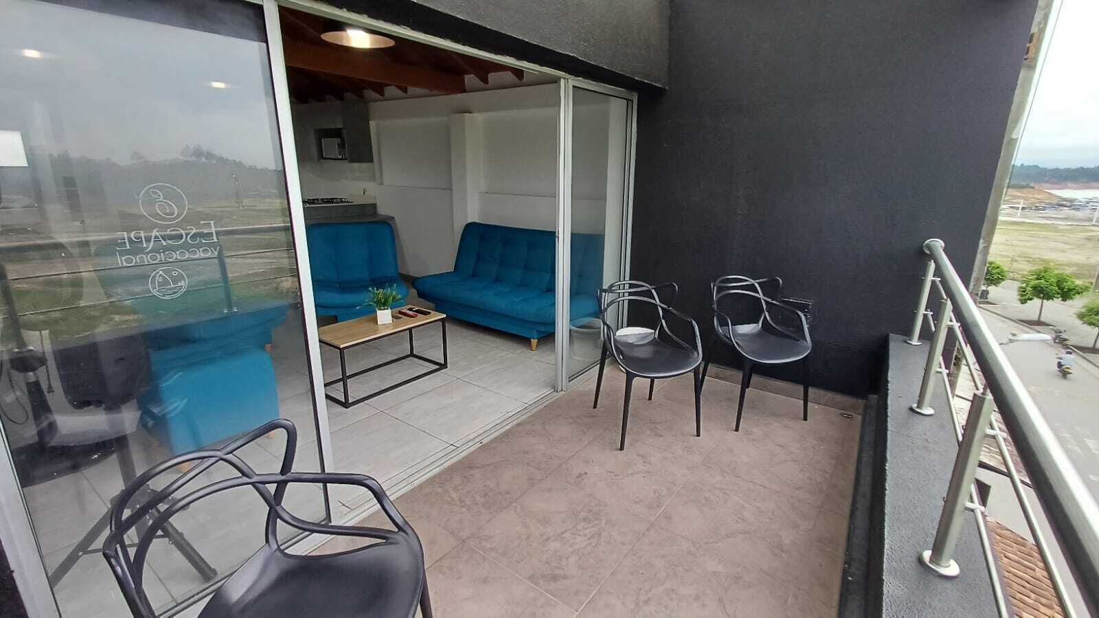 Appartement Standard, vue lac | Balcon