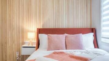 6 Schlafzimmer, Bügeleisen/Bügelbrett, WLAN, Bettwäsche