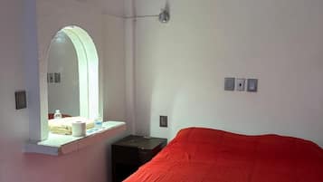 Habitación estándar | Wifi gratis y ropa de cama