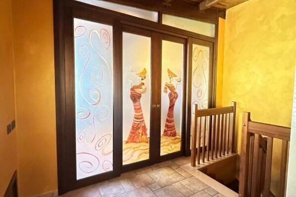 Interior - Kiss of the Sun Apartment (Palermo)