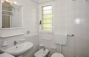 Ducha y secador de pelo