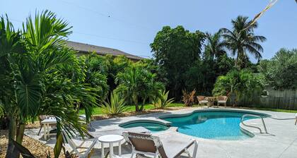 Hibiscus Hideaway in Cocoa Beach