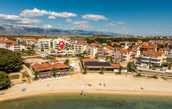 NĂ€ra stranden och fiske