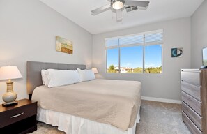 2 bedrooms, desk, iron/ironing board, free WiFi