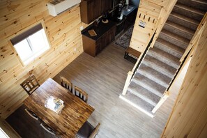 Interior - Newly Built - Saginaw Bay Reel Adventure (Linwood)