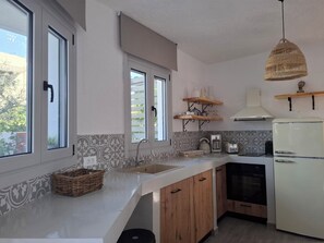 Superior Suite, Non Smoking - Phos | Private kitchen