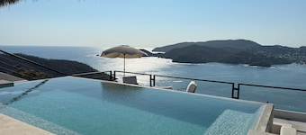 Surround yourself with Unsurpassed Ocean, Bay, Beach, Mountain, and city views