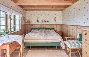 2 Schlafzimmer, Reisekinderbett, kostenloses WLAN, Bettwäsche