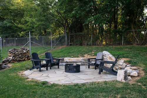 The Mane & Co - No. 8