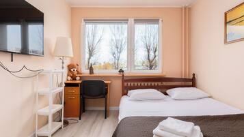 1 bedroom, iron/ironing board, WiFi, bed sheets