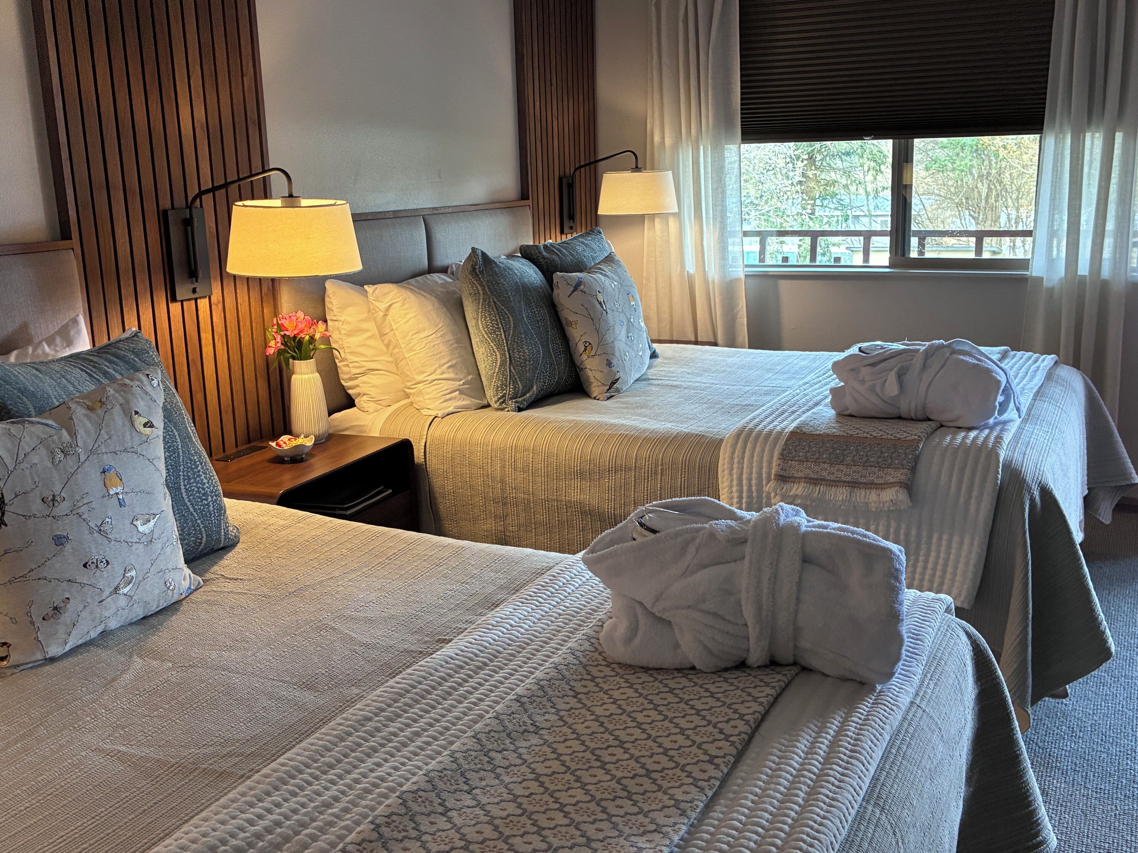 Double Queen Room | Laptop workspace, blackout drapes, free WiFi