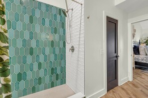 Shower, towels - Stella Maris-Beautiful Deluxe Home w/ Private Pool & Ocean Views;Across from Beach Access (Edisto Beach)