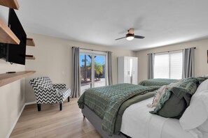 4 bedrooms, iron/ironing board, free WiFi, bed sheets