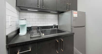 Theater Townhouse Unit w/ EV Charger & Free Parking
