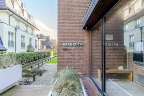 تفاصيل الفندق من الخارج