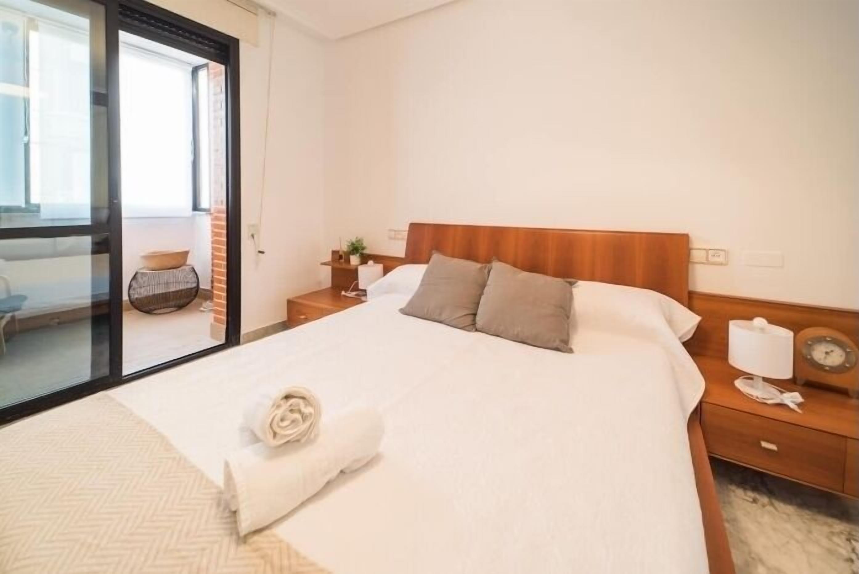 3 bedrooms, internet