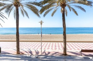Accommodatie ligt op het strand