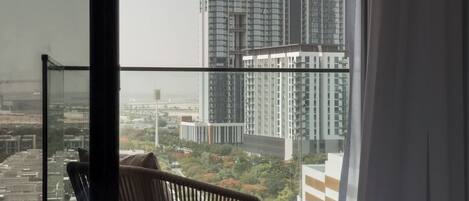 アイロン / アイロン台、WiFi、ベッドシーツ