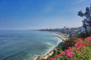 Exterior - OceanFront Larcomar Apartments (Lima)
