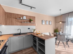 Villa | Private kitchen - Apartment Near Beach With Pool (Brtonigla)