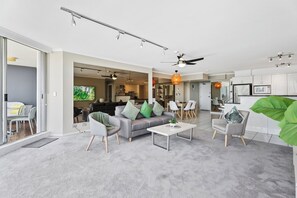 Apartment, Canal View | Living area