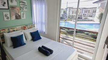 3 bedrooms, iron/ironing board, free WiFi, bed sheets