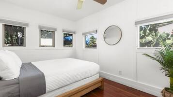 1 chambre, fer et planche Ă repasser, Wi-Fi, draps fournis