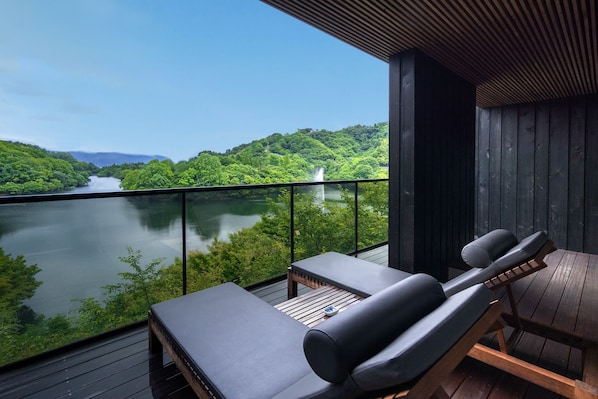 Balcony view - JIJIJIN Mastsuyama (Tobe)