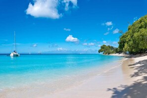 Beach - Stunning Family Villa with Private Pool Near Beach - Gibbs Glade Villa (Gibbes)