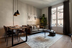 Apartment | 2 bedrooms - Pumori - 2 Bedrooms in Gr cia (Barcelona)