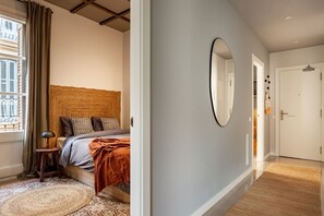 2 bedrooms