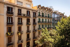 2 bedrooms - Hegra - 2 Bedrooms Balcony in Eixample Esquerra (Barcelona)