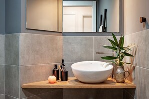 2 bedrooms - Aino - 2 Bedrooms and Balcony in Eixample Esquerra (Barcelona)