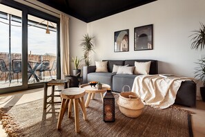 Apartment - Asrir - 2 Bedroom Terrace and Pool in Poblenou (Barcelona)