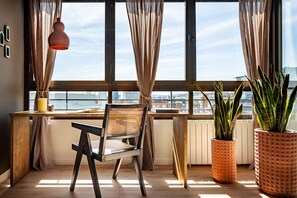 Apartment - Jalu - 3 Bedrooms and Terrace in Sant Gervasi (Barcelona)