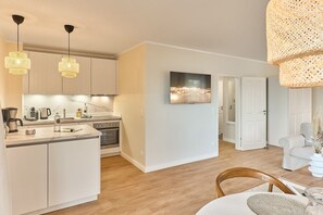 Imagen sin descripción, 5 de 28, botón